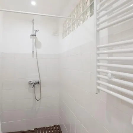 Santana Studio W/ Balcony Appartement Lisboa