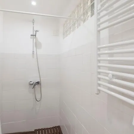 Santana W/ Balcony Lisboa